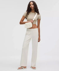 lululemon Everywhere Crossbody Bag 2L *Metal Hardware - LIGHT IVORY / GOLD