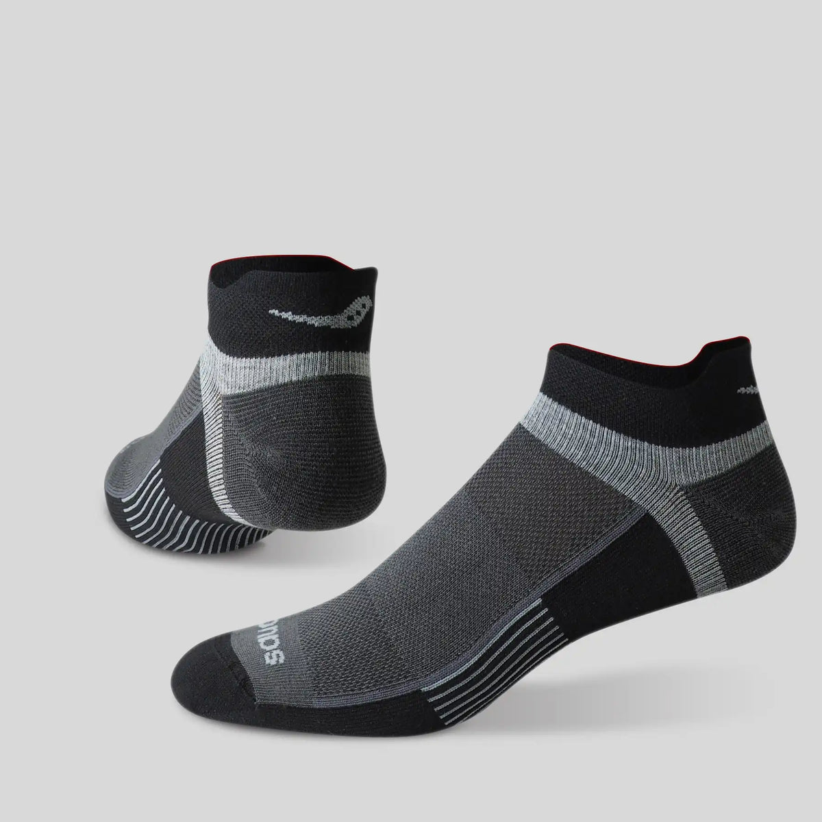Saucony Inferno Ultralight No Show Tab 3 Pack Socks - BLACK